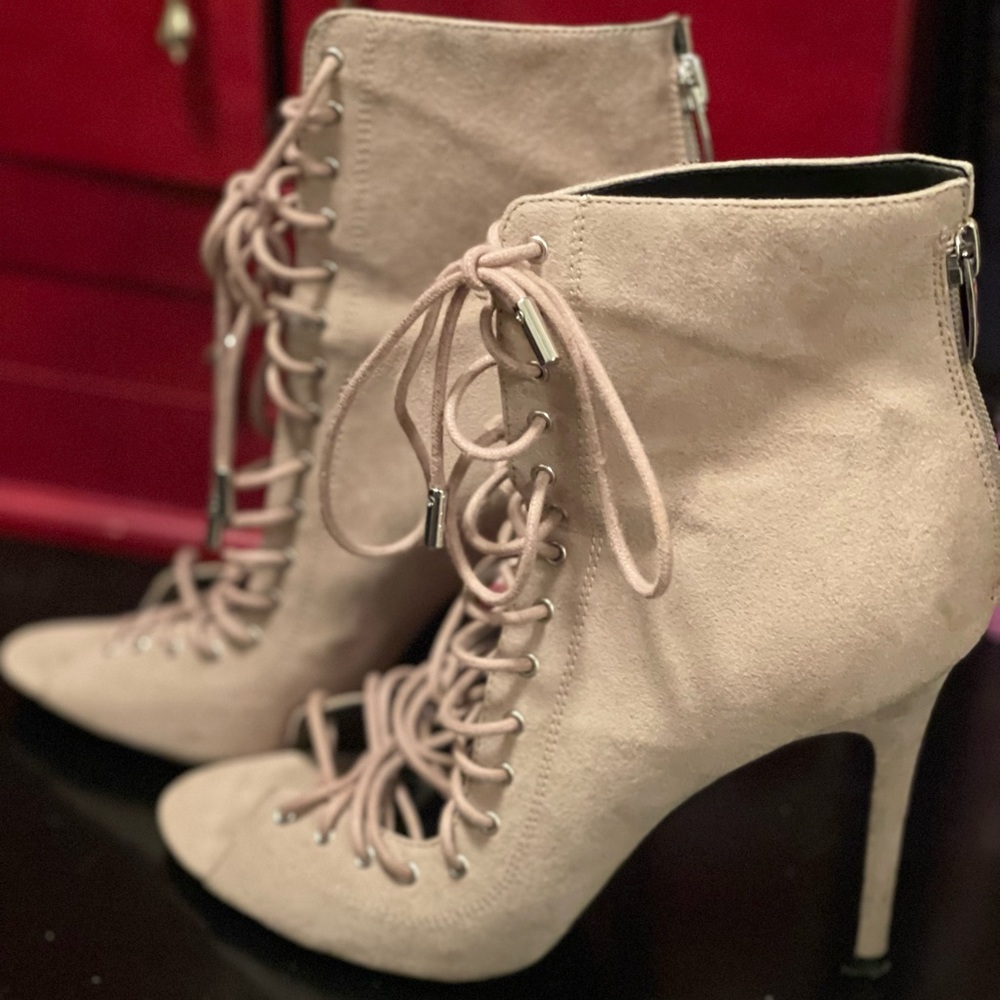 Kendall and Kylie Lace up beige suede Heels from Worn a few times lightly.